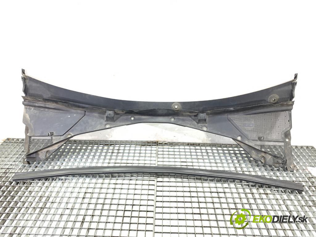 JAGUAR F-PACE SUV 2016 120 kW 2.0 TD4 1999 Torpédo, plast pod čelné okno HK83-4105-A (Torpédo (plast pod čelným sklom))