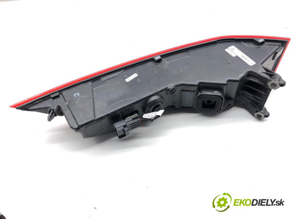 JAGUAR F-PACE SUV 2016 120 kW 2.0 TD4 1999 Svetlo ľavy zad HK83-13405-AC