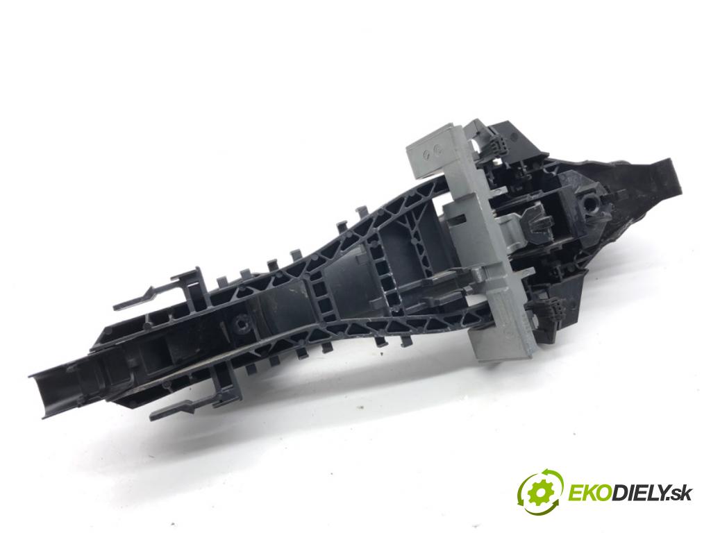 JAGUAR F-PACE SUV 2016 120 kW 2.0 TD4 1999 Kľučka vonkajšia pravy predný