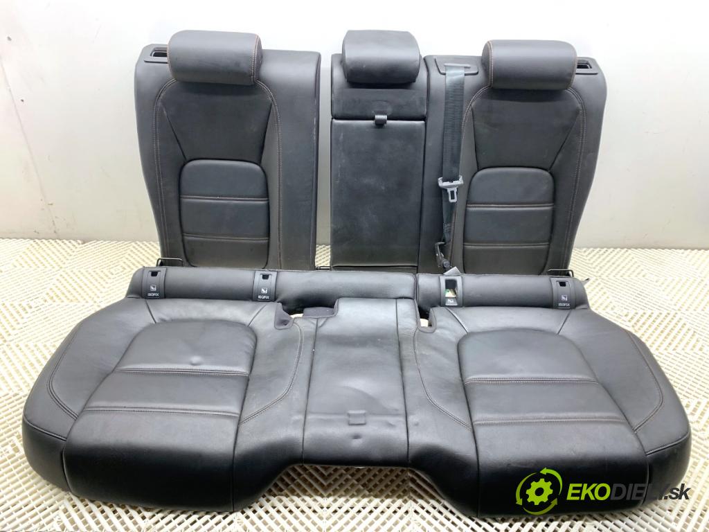 JAGUAR F-PACE SUV 2016 120 kW 2.0 TD4 1999 Sedadlo druhý rad 