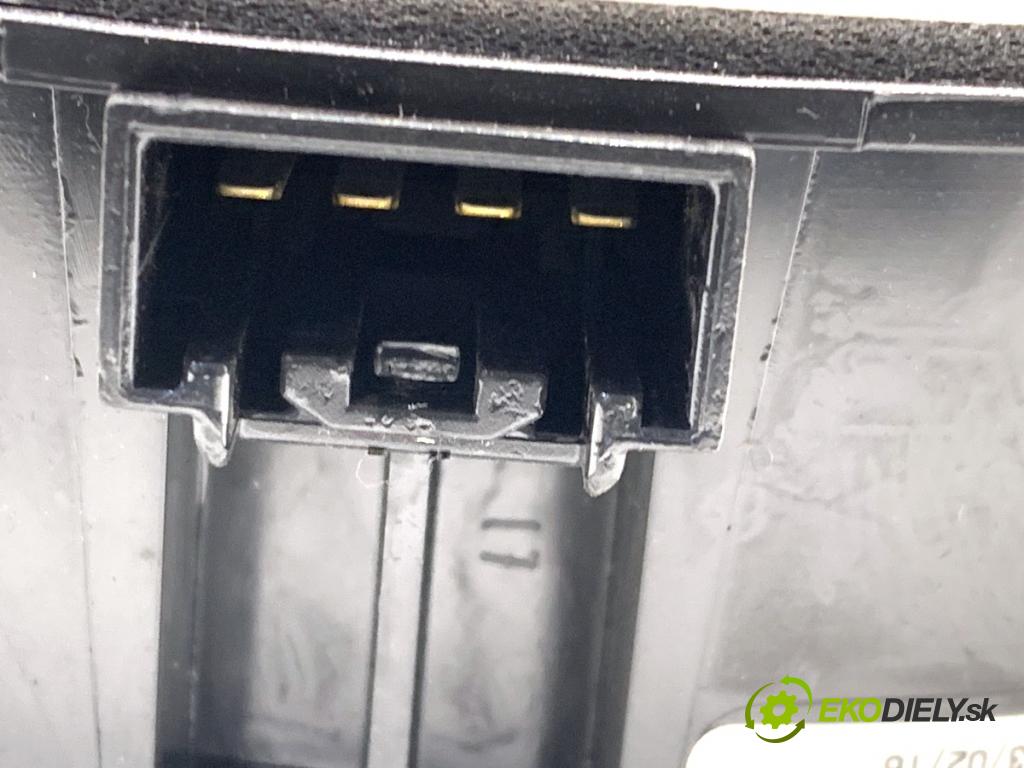 JAGUAR F-PACE SUV 2016 120 kW 2.0 TD4 1999 reproduktory GX73-18808-DB