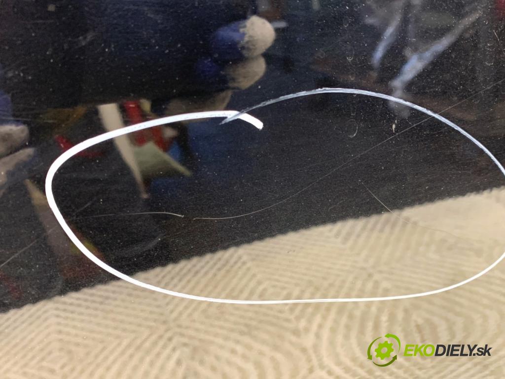 JAGUAR F-PACE SUV 2016 120 kW 2.0 TD4 1999 Dvere ľavy zad