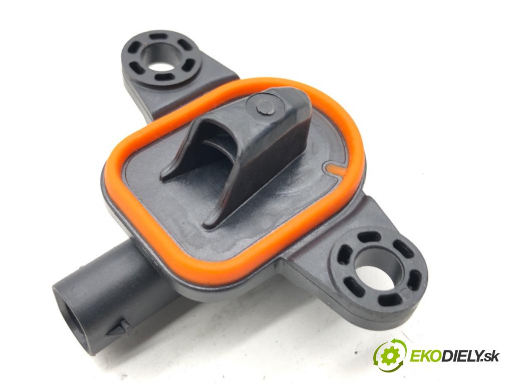 JAGUAR F-PACE SUV 2016 120 kW 2.0 TD4 1999 Snímač nárazu FK7214C676AA (Snímač nárazu)