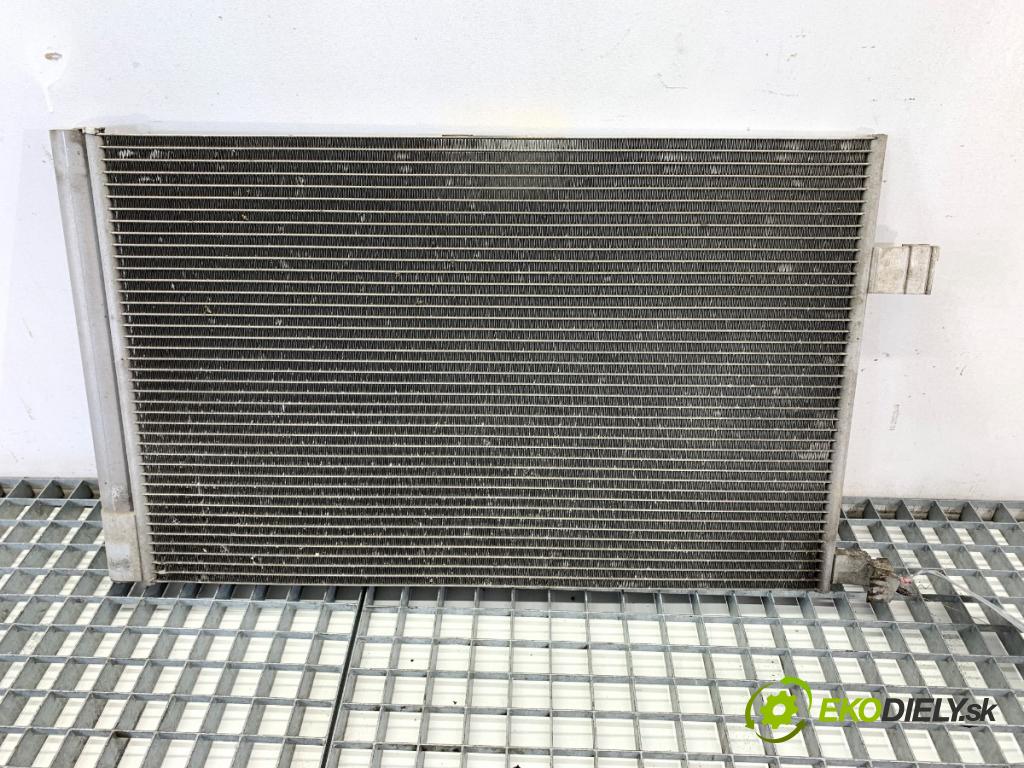 JAGUAR F-PACE SUV 2016 120 kW 2.0 TD4 1999 Chladič klimatizácie GX73-19710-BC (Chladič klimatizácie)