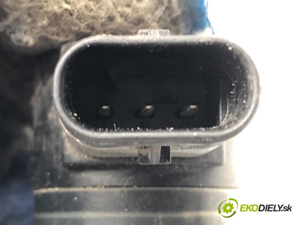 JAGUAR F-PACE SUV 2016 120 kW 2.0 TD4 1999 Snímač PDC HK83-15K859-BA