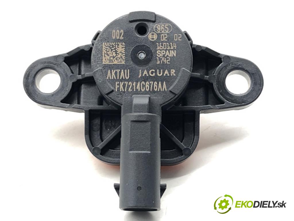JAGUAR F-PACE SUV 2016 120 kW 2.0 TD4 1999 snímač nárazu FK7214C676AA (Snímač nárazu)