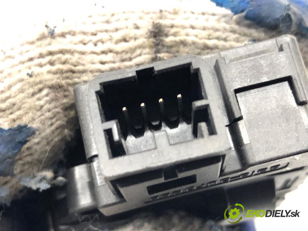 JAGUAR F-PACE SUV 2016 120 kW 2.0 TD4 1999 motor topení EFB497