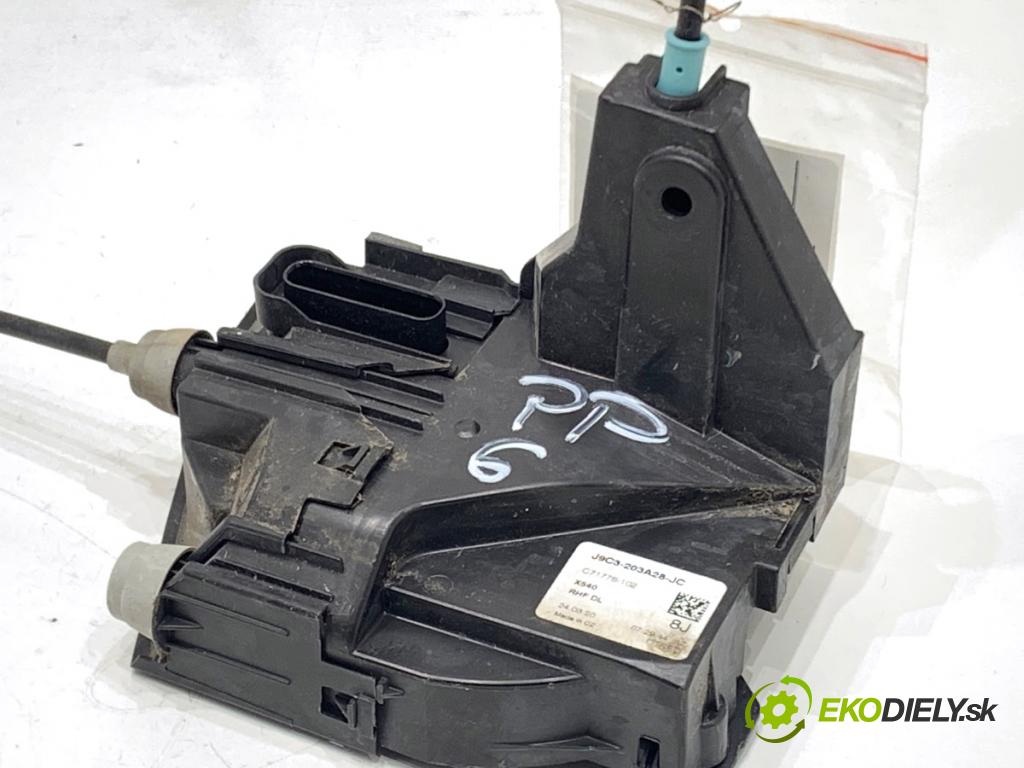 JAGUAR E-PACE SUV 2020 132 kW 2.0 D180 AWD 1999 zámok Dvere pravy predný J9C3-203A28-JC