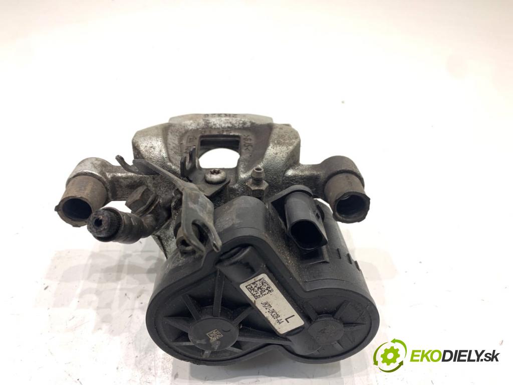 JAGUAR E-PACE SUV 2020 132 kW 2.0 D180 AWD 1999 Brzdič strmeň ľavy zad JK72-2K328-AA