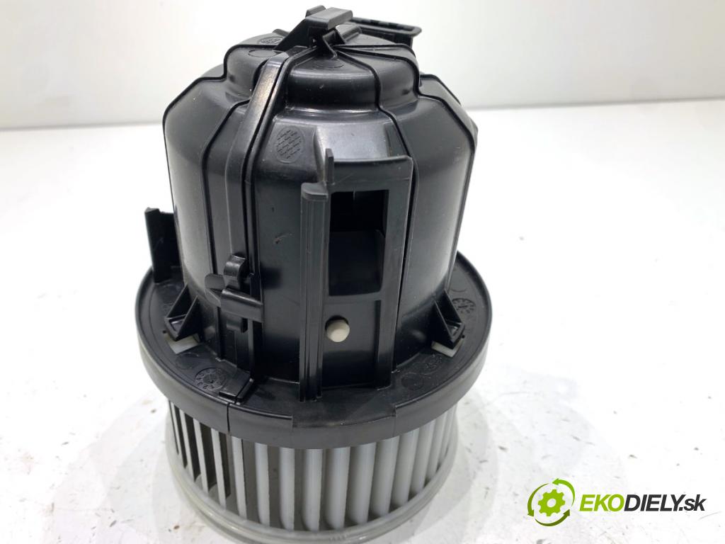 JAGUAR E-PACE SUV 2020 132 kW 2.0 D180 AWD 1999 ventilátor kúrenia