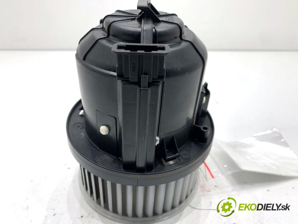 JAGUAR E-PACE SUV 2020 132 kW 2.0 D180 AWD 1999 ventilátor kúrenia