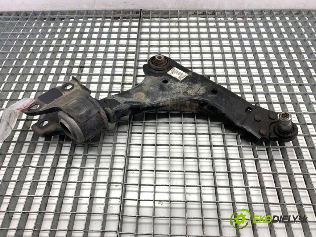 JAGUAR E-PACE SUV 2020 132 kW 2.0 D180 AWD 1999 rameno pravý přední část J9C3-3A052-AE