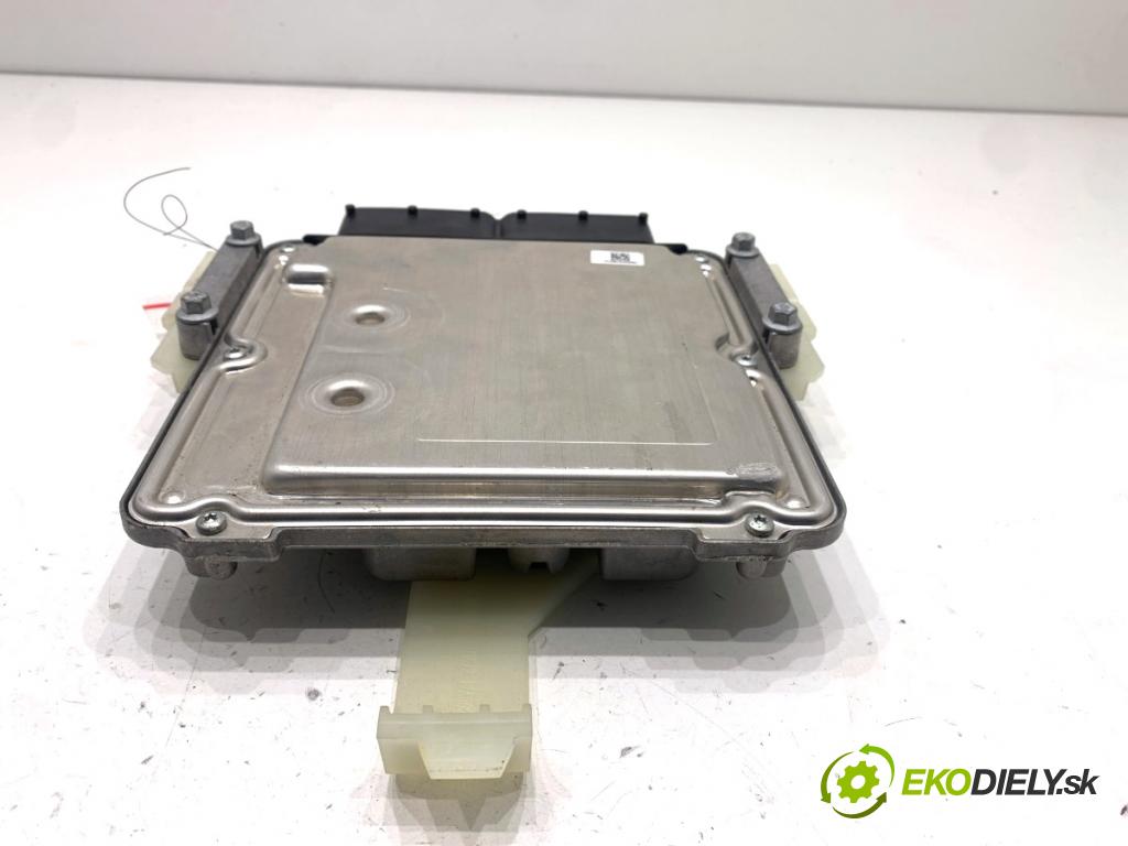 JAGUAR E-PACE SUV 2020 132 kW 2.0 D180 AWD 1999 řídící jednotka motora KK72-12C520-FBC (Řídicí jednotka)