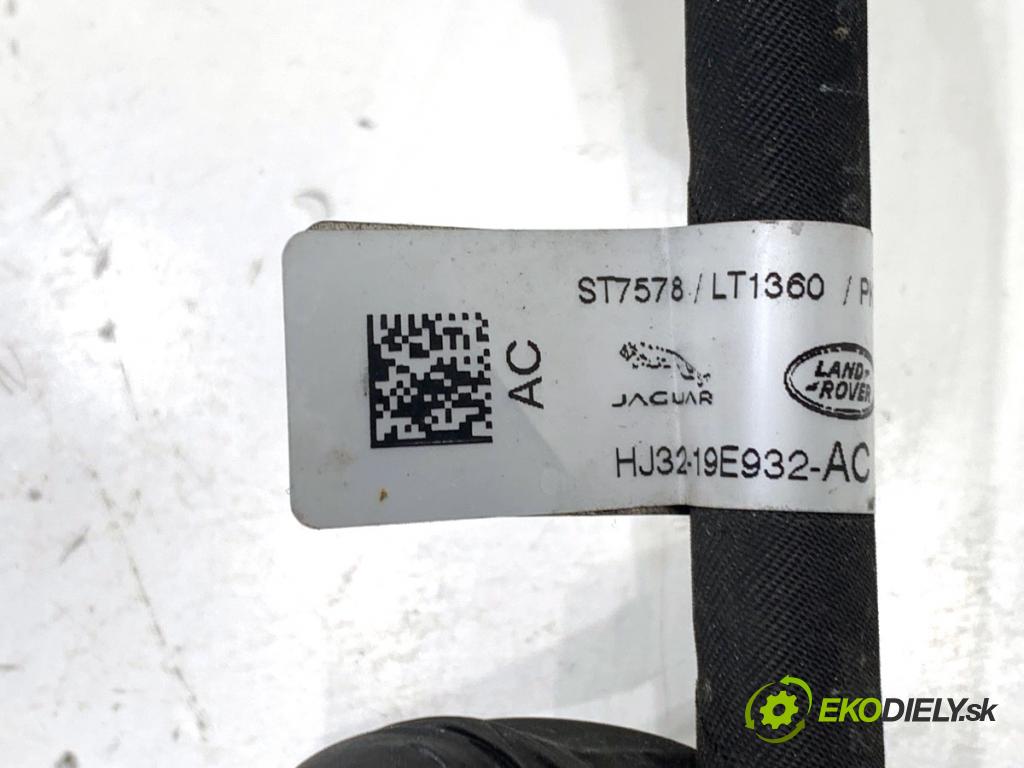 JAGUAR E-PACE SUV 2020 132 kW 2.0 D180 AWD 1999 rúrka klimatizace HJ32-19E932-AC (Trubka klimatizace)