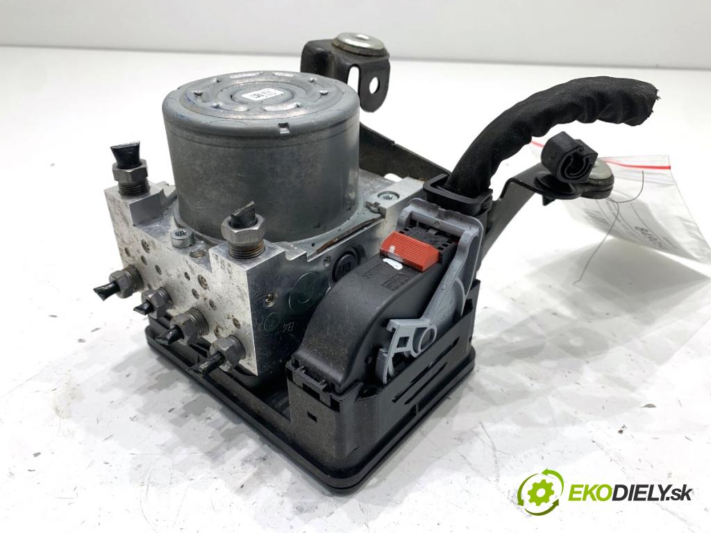 JAGUAR E-PACE SUV 2020 132 kW 2.0 D180 AWD 1999 Pumpa ABS K9C3-14F447-AD (Pumpa ABS)