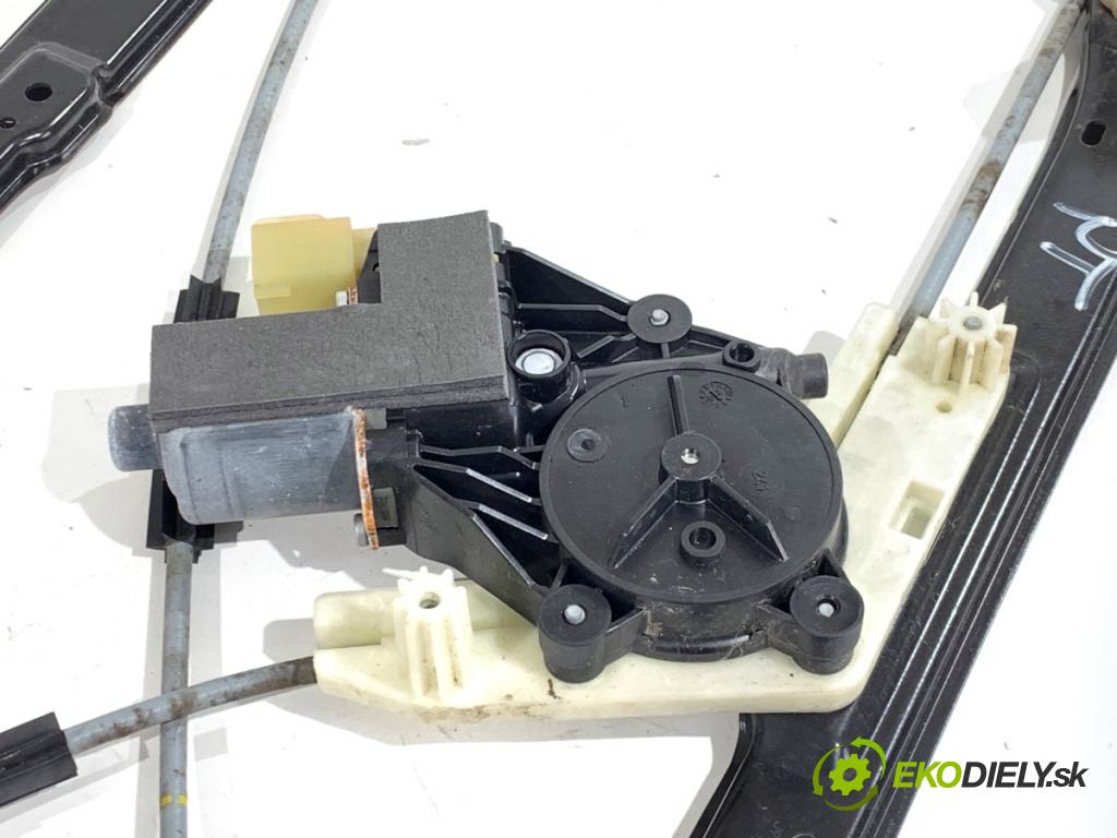 JAGUAR E-PACE SUV 2020 132 kW 2.0 D180 AWD 1999 mechanismus okna pravý zadní část J9C327000AB