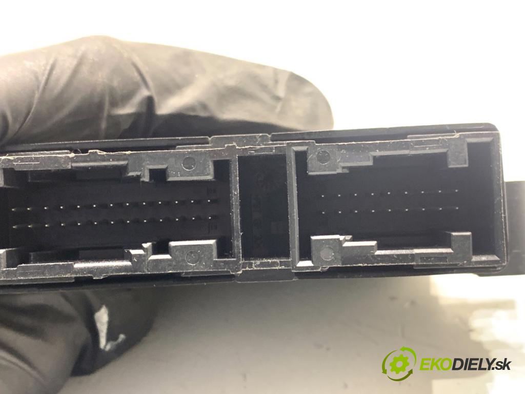 JAGUAR E-PACE SUV 2020 132 kW 2.0 D180 AWD 1999 modul PDC GX63-15C859-DN (Řídící jednotka ostatní)