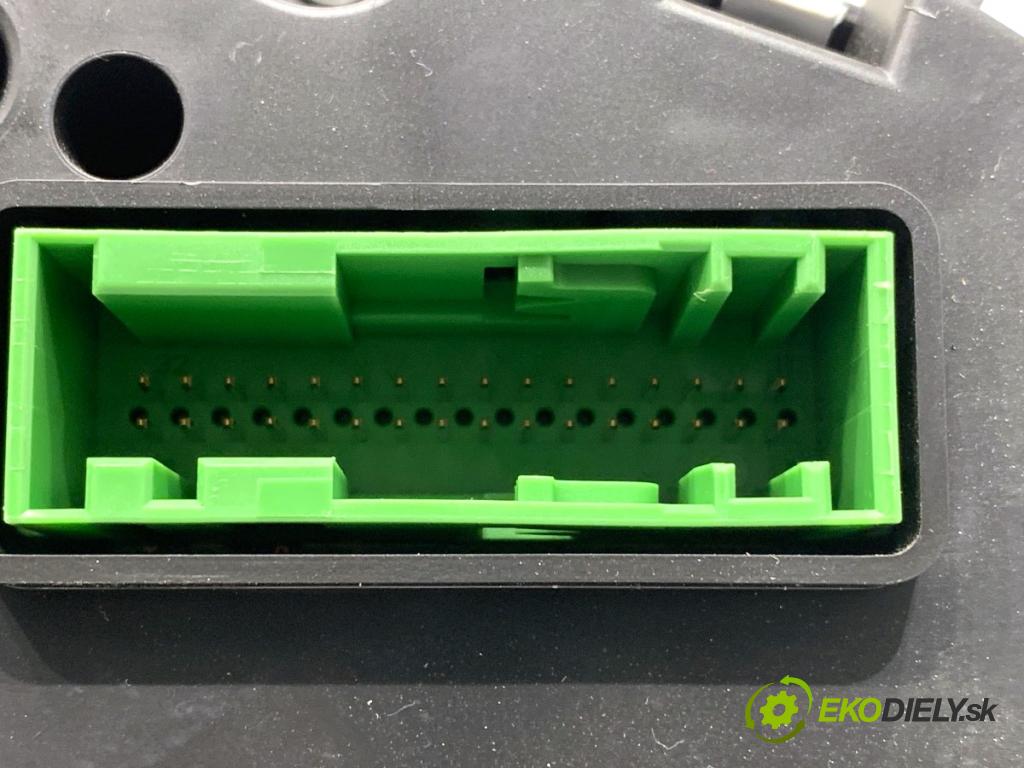 JAGUAR E-PACE SUV 2020 132 kW 2.0 D180 AWD 1999 Prístrojovka J9C310849EG (Prístrojová doska)