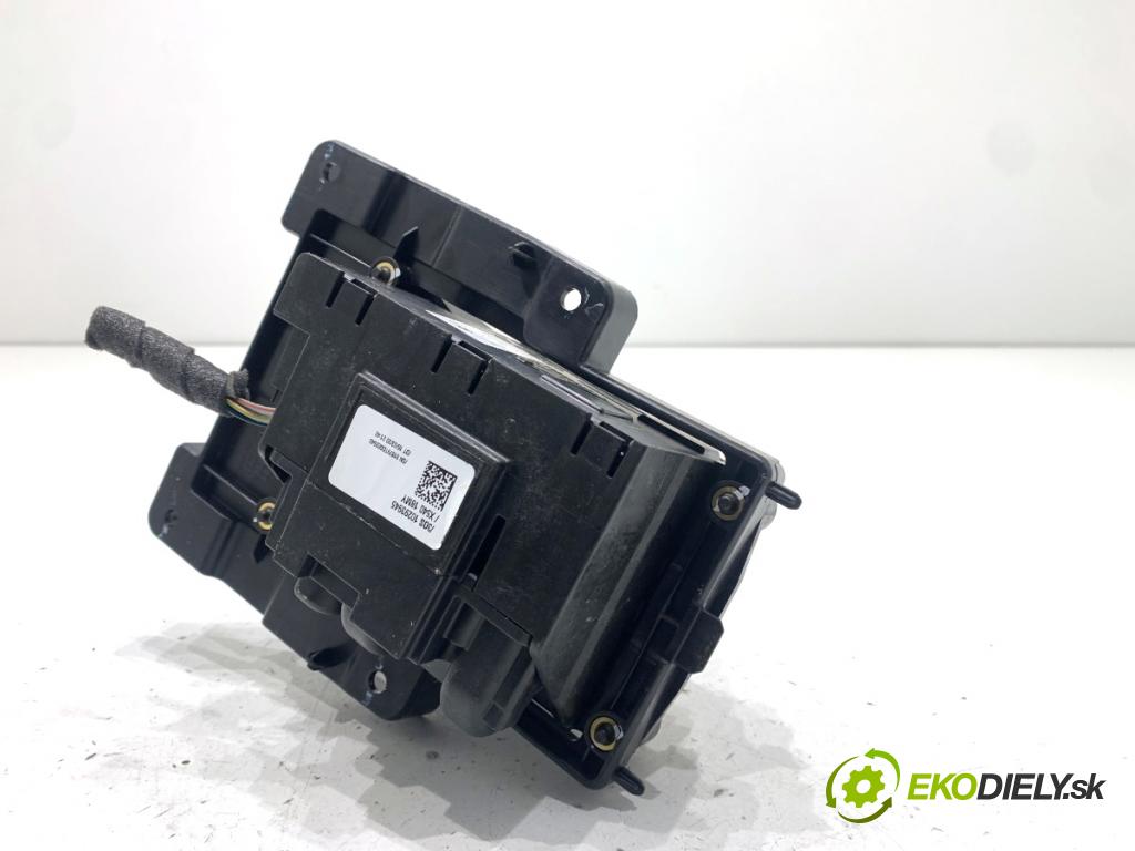 JAGUAR E-PACE SUV 2020 132 kW 2.0 D180 AWD 1999 Kulisa J9C3-7E453-AA (Rýchlostná páka (kulisa))