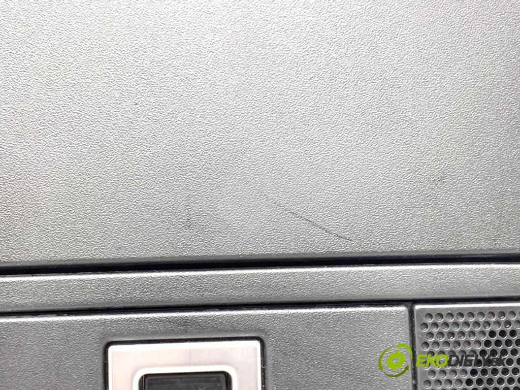 JAGUAR E-PACE SUV 2020 132 kW 2.0 D180 AWD 1999 Svetlo stropné JK83-519A58