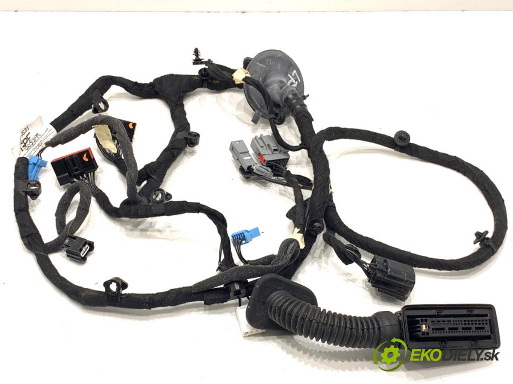 JAGUAR E-PACE SUV 2020 132 kW 2.0 D180 AWD 1999 káblovačka dveře přední část levý J9C3-14631-GPE