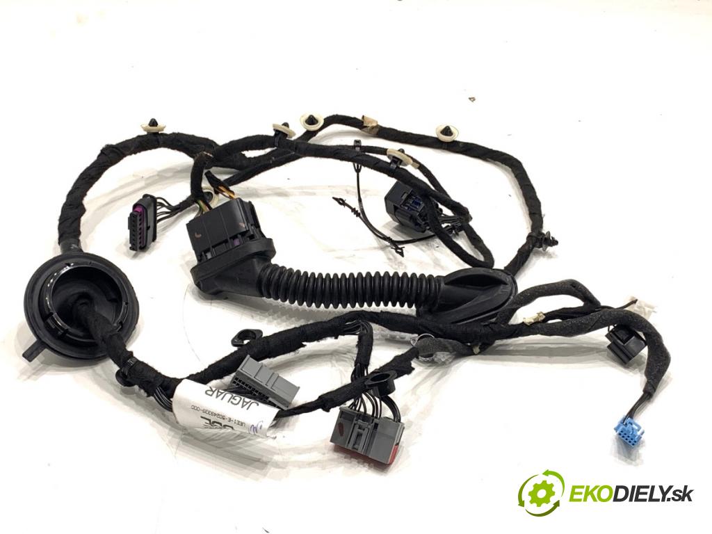 JAGUAR E-PACE SUV 2020 132 kW 2.0 D180 AWD 1999 káblovačka dveře zadní část pravý J9C3-14632-BBE