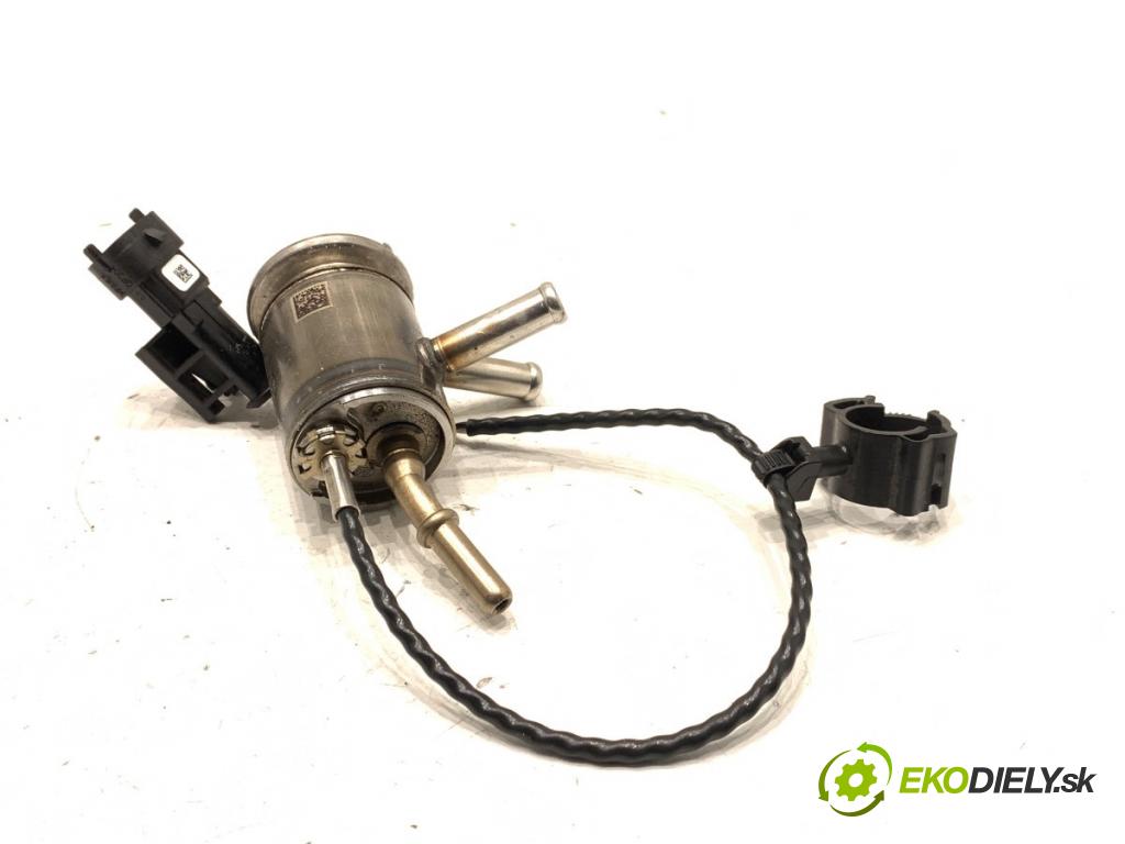 LAND ROVER RANGE ROVER EVOQUE SUV 2025 150 kW 2.0 D200 MHEV 4x4 1997 vstřikovač SCR 0444025130