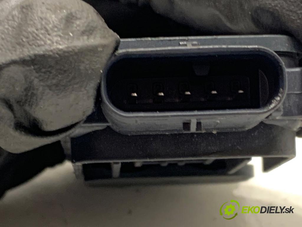 LAND ROVER RANGE ROVER EVOQUE SUV 2025 150 kW 2.0 D200 MHEV 4x4 1997 sonda NOX M8D2-5J299-AB