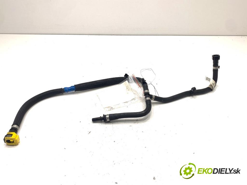 LAND ROVER RANGE ROVER EVOQUE SUV 2025 150 kW 2.0 D200 MHEV 4x4 1997 trubka PALIVO: M8D2-9H336-AD