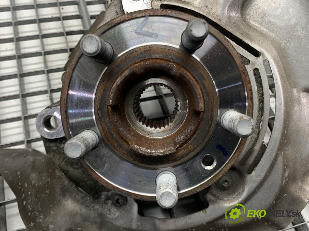 JAGUAR E-PACE SUV 2020 132 kW 2.0 D180 AWD 1999 náboj ľavy predný