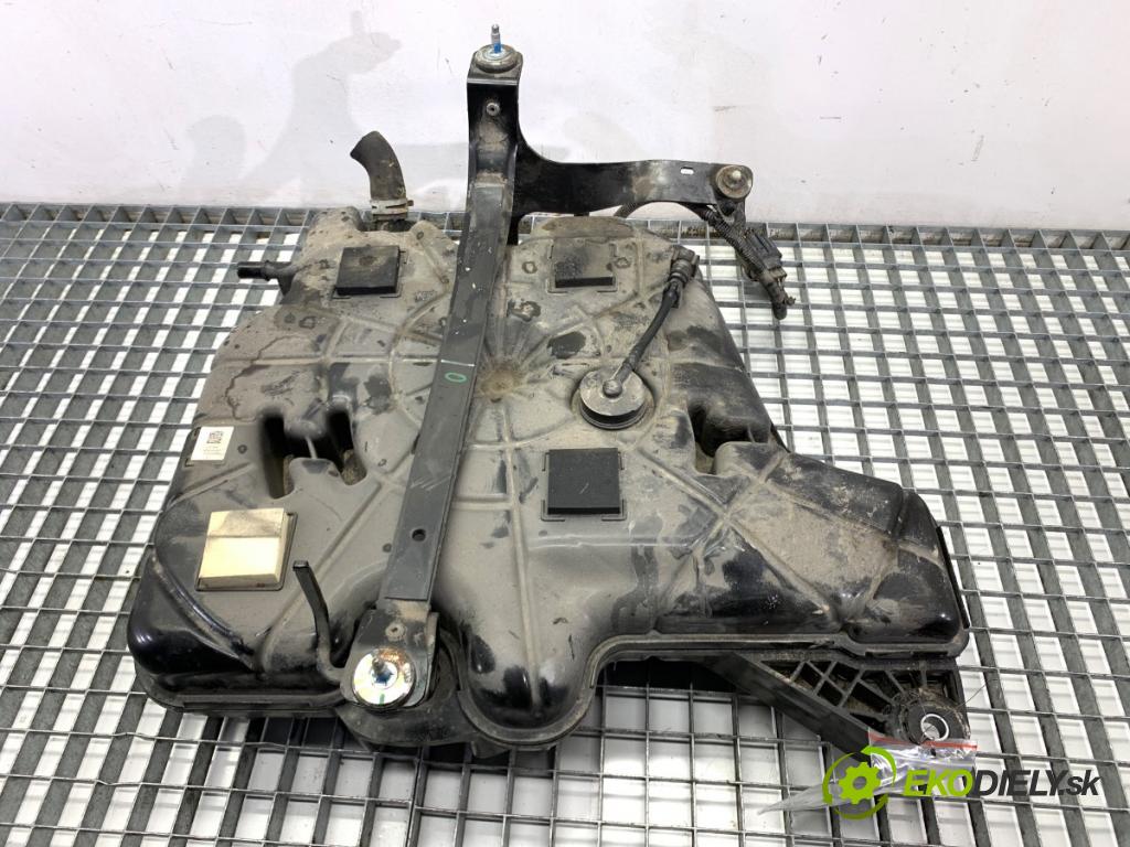 JAGUAR E-PACE SUV 2020 132 kW 2.0 D180 AWD 1999 Nádržka SCR: J9C3-5J228-AD