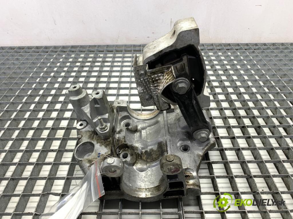 LAND ROVER RANGE ROVER EVOQUE SUV 2025 150 kW 2.0 D200 MHEV 4x4 1997 Držiak Motor K8D2-5K291-AB