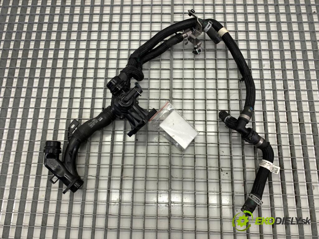 LAND ROVER RANGE ROVER EVOQUE SUV 2025 150 kW 2.0 D200 MHEV 4x4 1997 Rozdeľovač vody M4D3-8575-AC