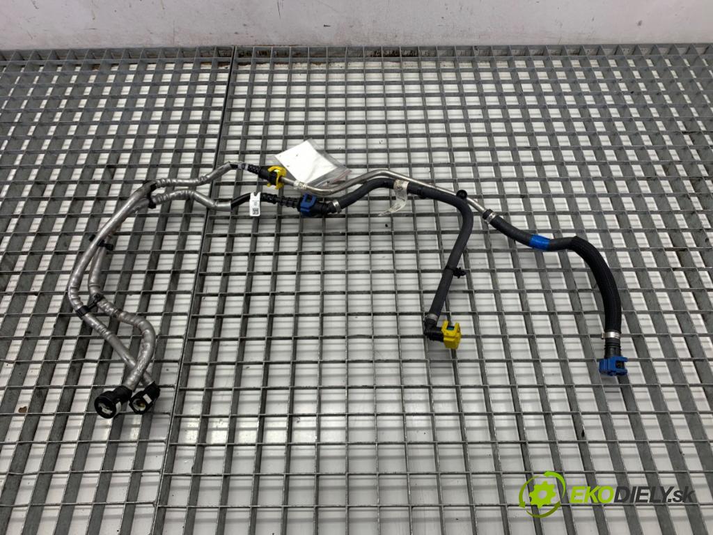 LAND ROVER RANGE ROVER EVOQUE SUV 2025 150 kW 2.0 D200 MHEV 4x4 1997 trubka PALIVO: M8D2-9C330-AA