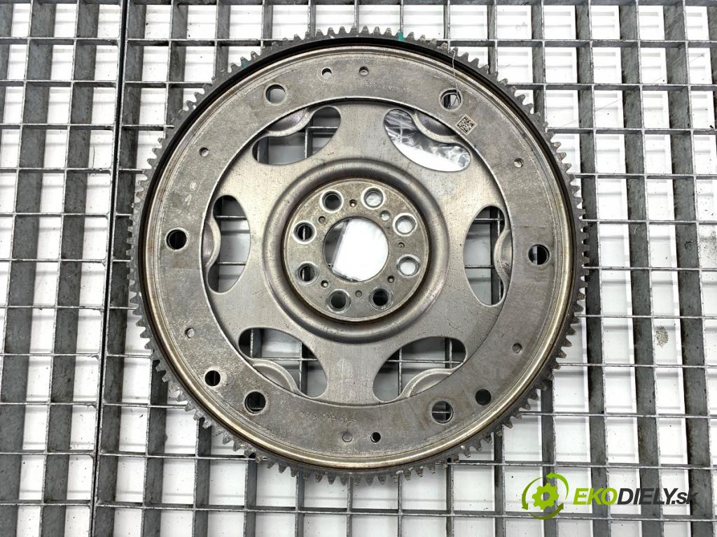 LAND ROVER RANGE ROVER EVOQUE SUV 2025 150 kW 2.0 D200 MHEV 4x4 1997 koleso zotrvačníkové G4D3-CK375-BA (Zotrvačník)