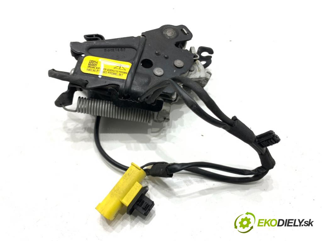 BMW G31 Kombi 2020 140 kW 520 d 1995 zámok kapoty predný 7347410