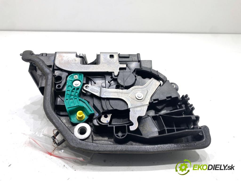 BMW G31 Kombi 2020 140 kW 520 d 1995 zámok dveře pravý zadní část 7477690