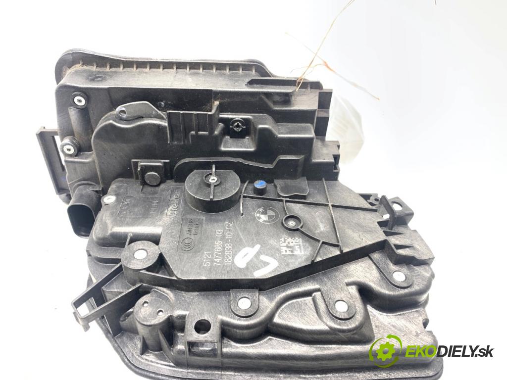 BMW G31 Kombi 2020 140 kW 520 d 1995 zámok Dvere ľavy predný 7477685