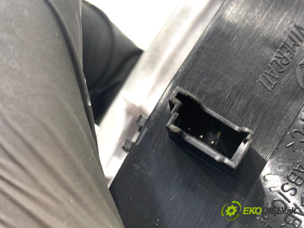 BMW G31 Kombi 2020 140 kW 520 d 1995 Spínač svetiel 9472970