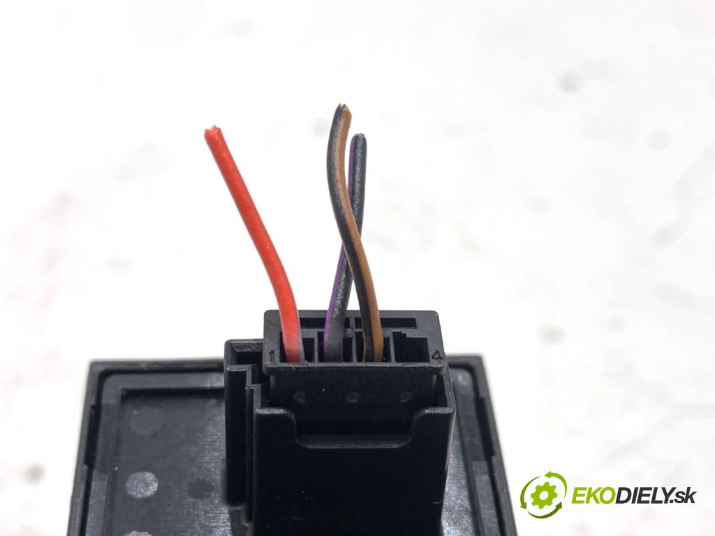 BMW G31 Kombi 2020 140 kW 520 d 1995 Spínač brzdy ručnej brzdy 9109311 (Prepínacie páčky pod volantom)