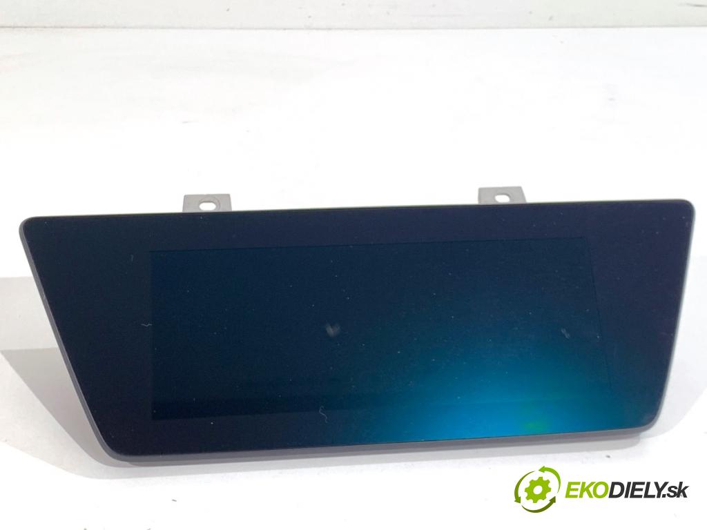 BMW G31 Kombi 2020 140 kW 520 d 1995 Dislpej 9857426 (Prístrojová doska)