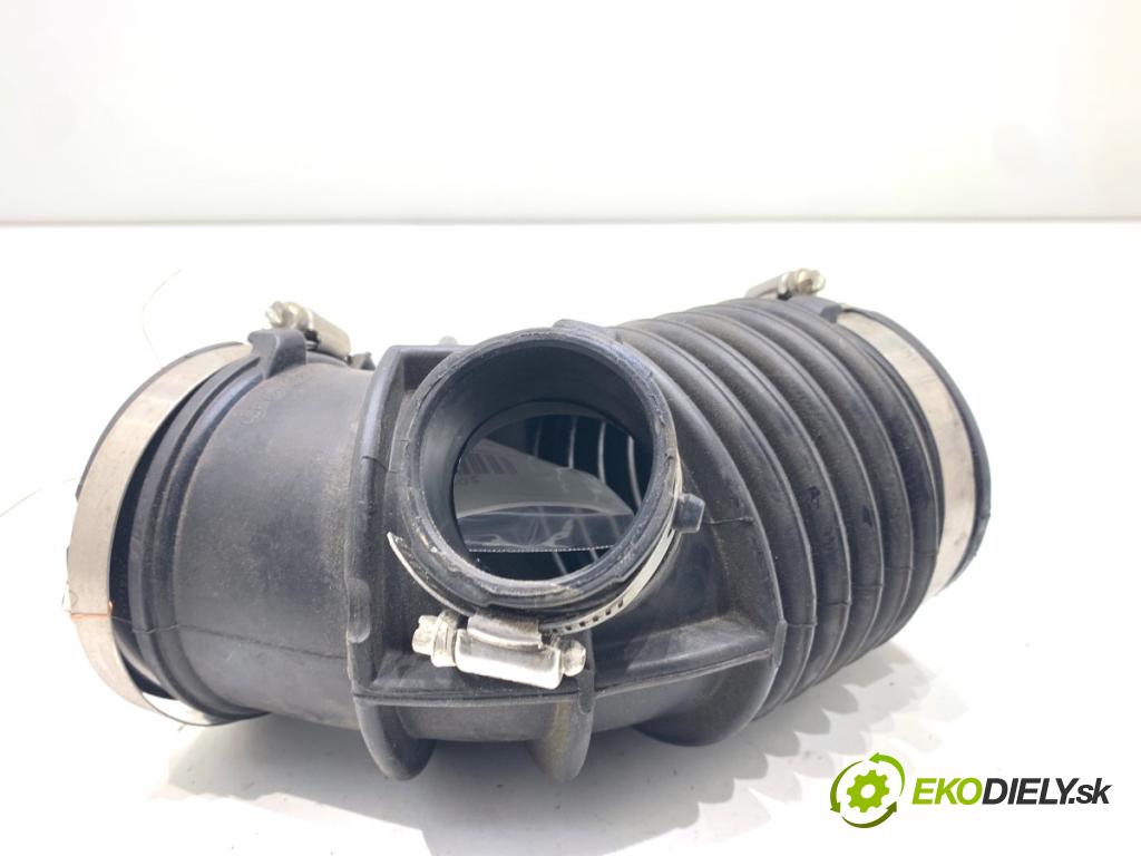 BMW G31 Kombi 2020 140 kW 520 d 1995 Rúra vzduchu