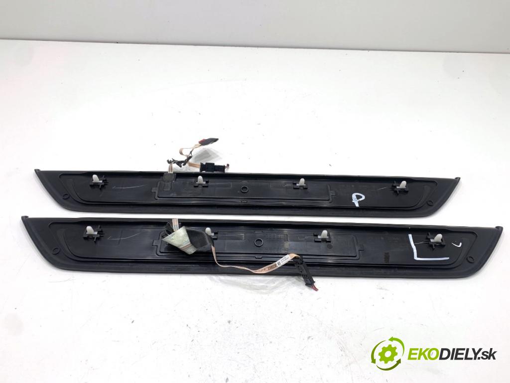 BMW G31 Kombi 2020 140 kW 520 d 1995 lišty PROGOWE přední část LUXURY 7405773