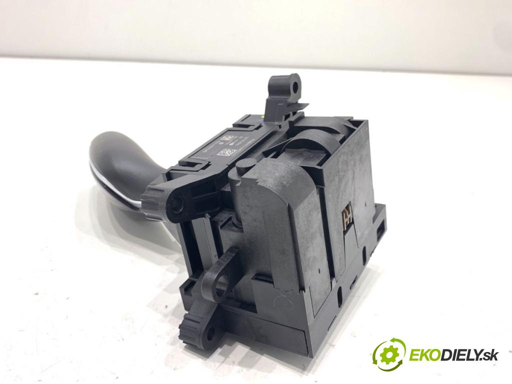 BMW G31 Kombi 2020 140 kW 520 d 1995 Kulisa 9458751 (Rýchlostná páka (kulisa))