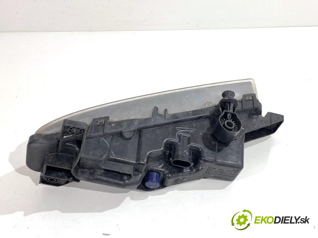 BMW G31 Kombi 2020 140 kW 520 d 1995 Svetlo DRL: pravy predný 9477172