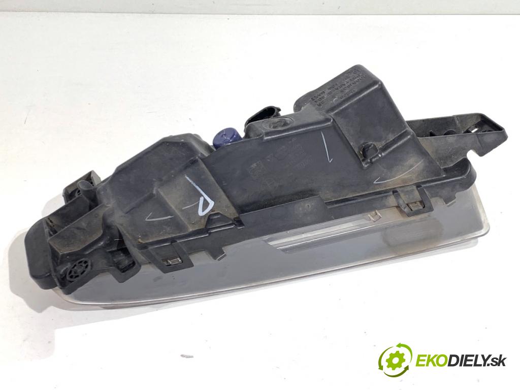 BMW G31 Kombi 2020 140 kW 520 d 1995 Svetlo DRL: pravy predný 9477172