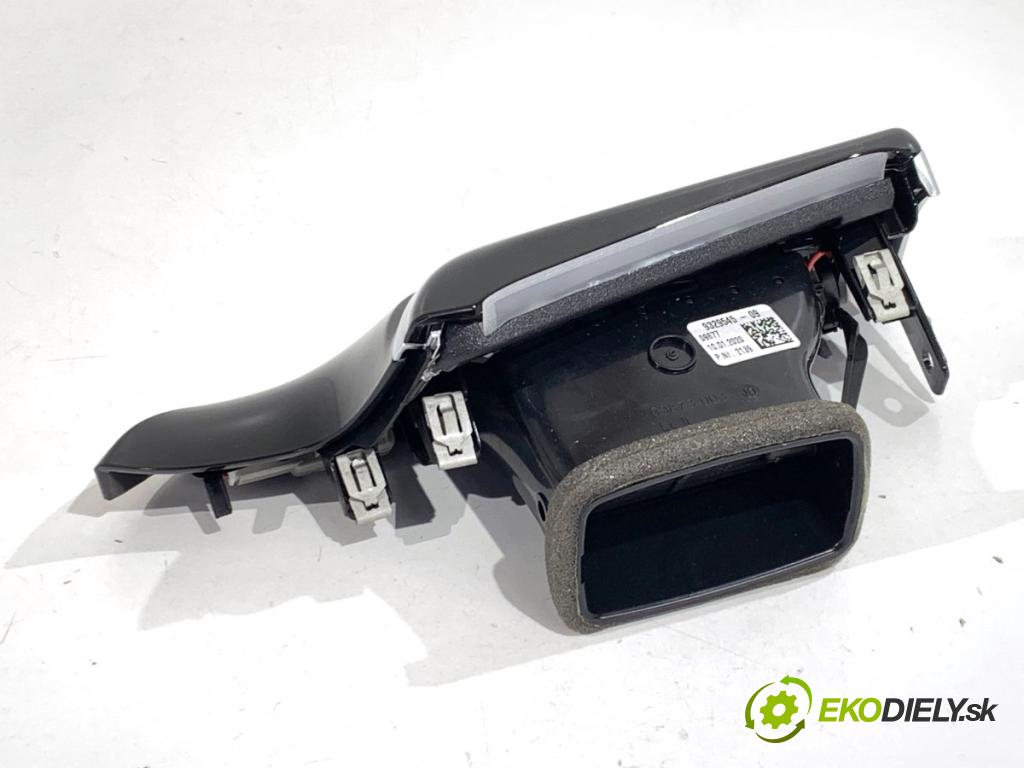 BMW G31 Kombi 2020 140 kW 520 d 1995 Mriežky kúrenia ľavy predný 9329545