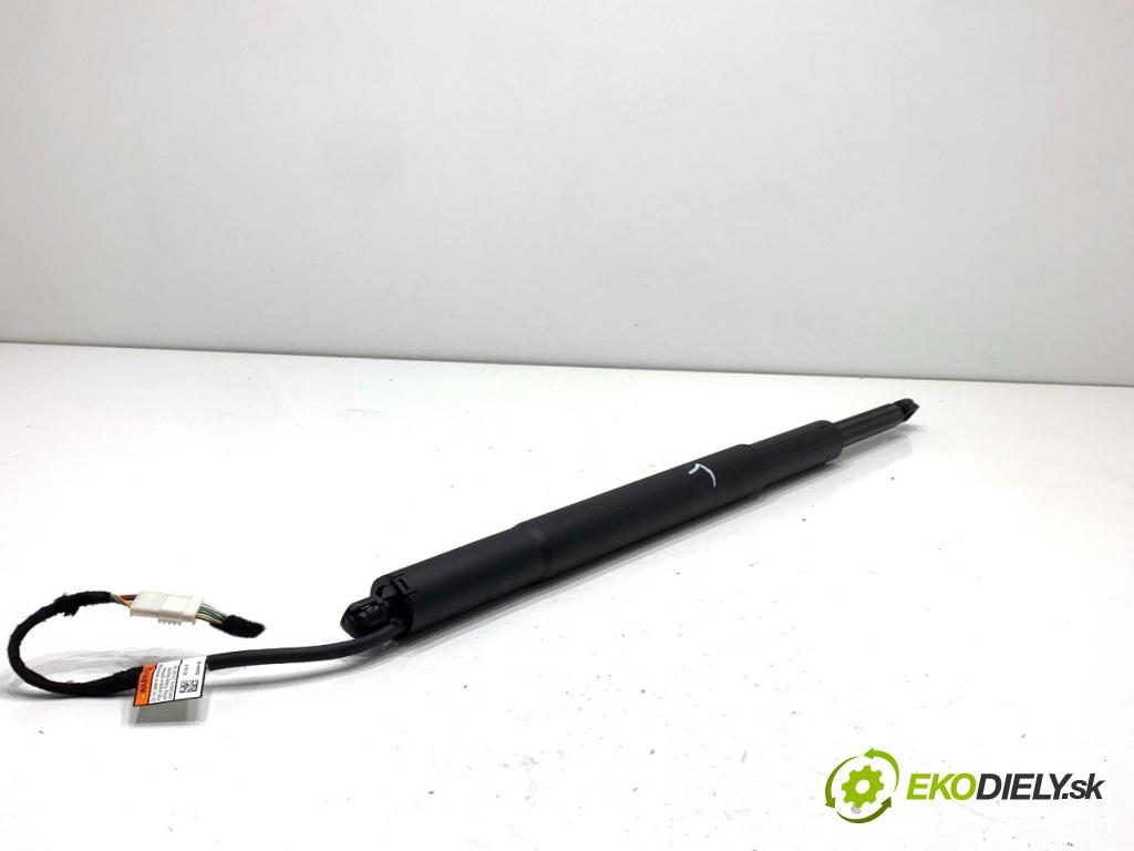 BMW G31 Kombi 2020 140 kW 520 d 1995 teleskop Teleskop dveří levý 9482791