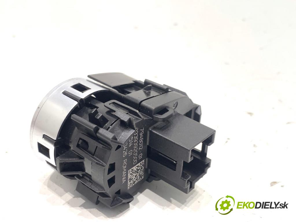 BMW G31 Kombi 2020 140 kW 520 d 1995 vypínač ZAPALOVÁNÍ: START/STOP 7948012