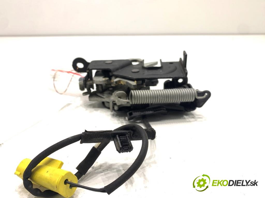 BMW G31 Kombi 2020 140 kW 520 d 1995 zámok kapoty predný 7347411